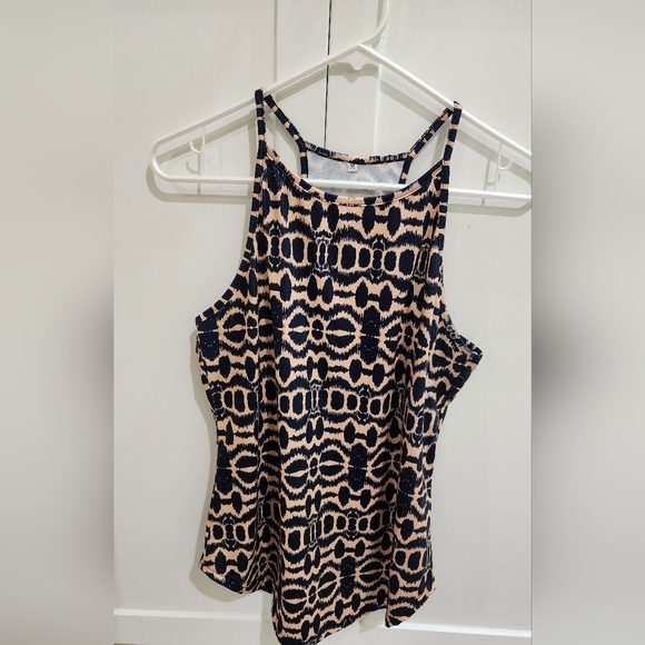 Womens dress strap tank - Picture 3 of 4